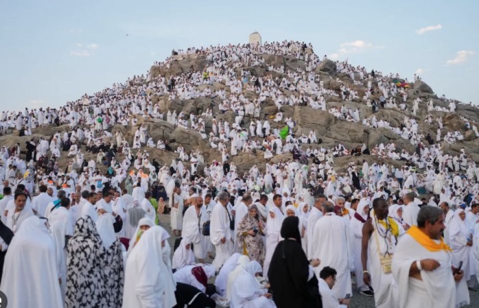 Heat Stroke jehi 550 Hajjajeen maruvi kamah AFP in report kohffi