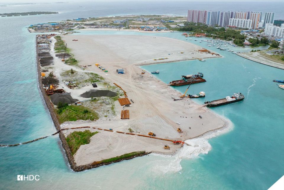 Hulhumale phase 3 ge bin hikkumuge masakkaiy alun fashaifi