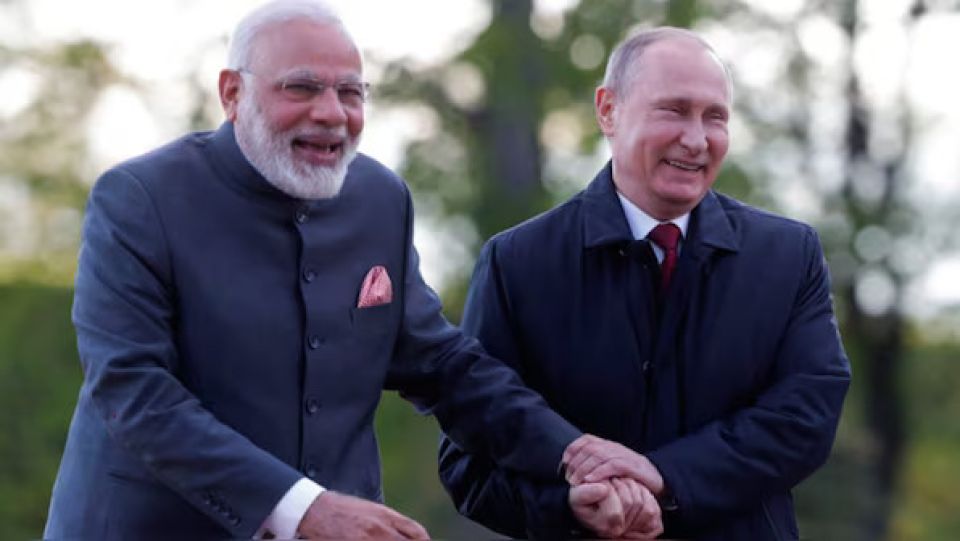 Russia akee 'hurihaa moosumehge friend' eh kamah vidhaalhuve Modi, POutin ah thaureef kurahvvaifi