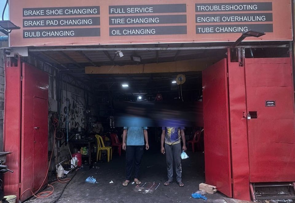 Garage akaai kaaboathakethi delivery kuraa thanakun 11 bidheyseen hayyaru koffi