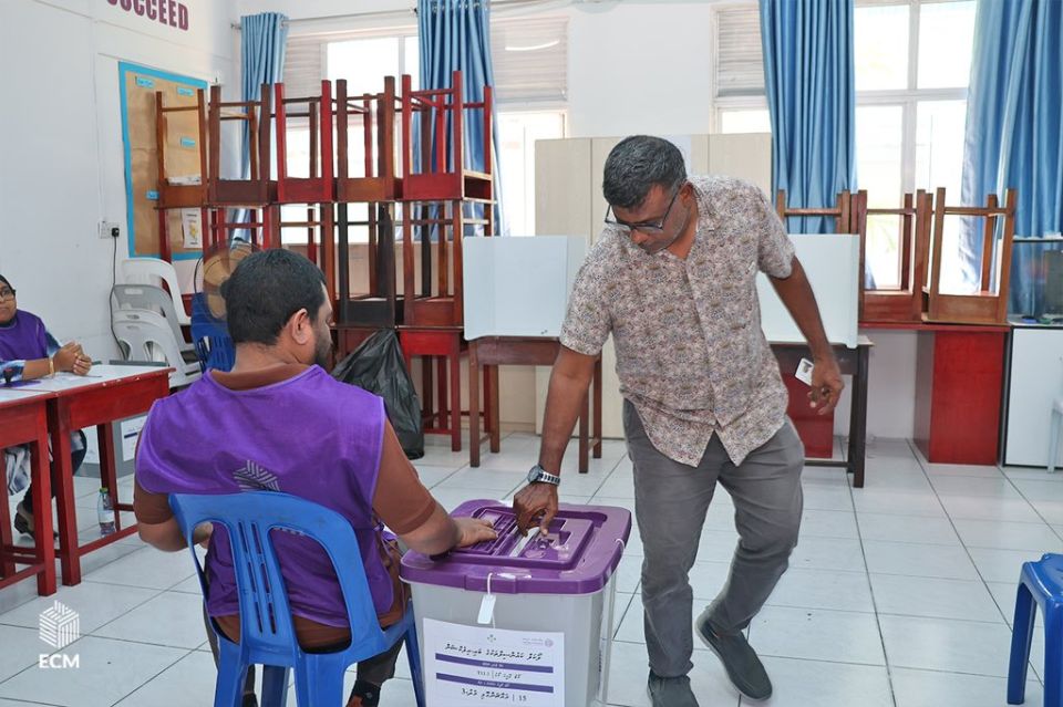 Local council by-election: Vote lee emme 26 insatha meehun