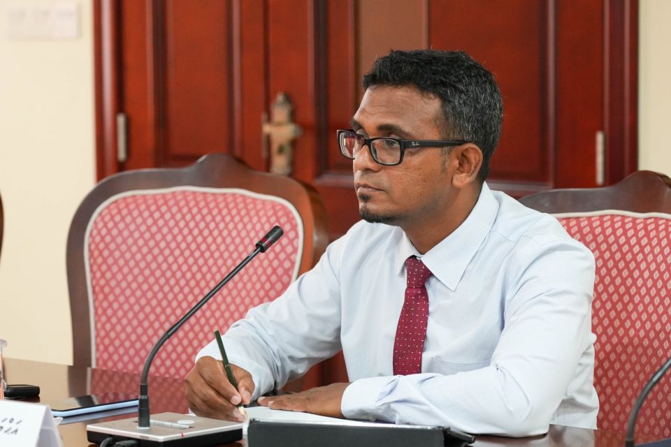 Governor kamah Munawwar ayyankuran Majlis in Raees ah lafaa dheefi