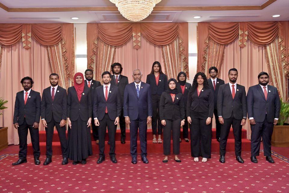 Dhivehi zuvaanunge gaumee lafaadhey committee ifthithaahu koffi 