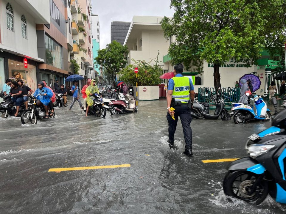 Male' road development project by China would bring a permanent solution to flooding: President