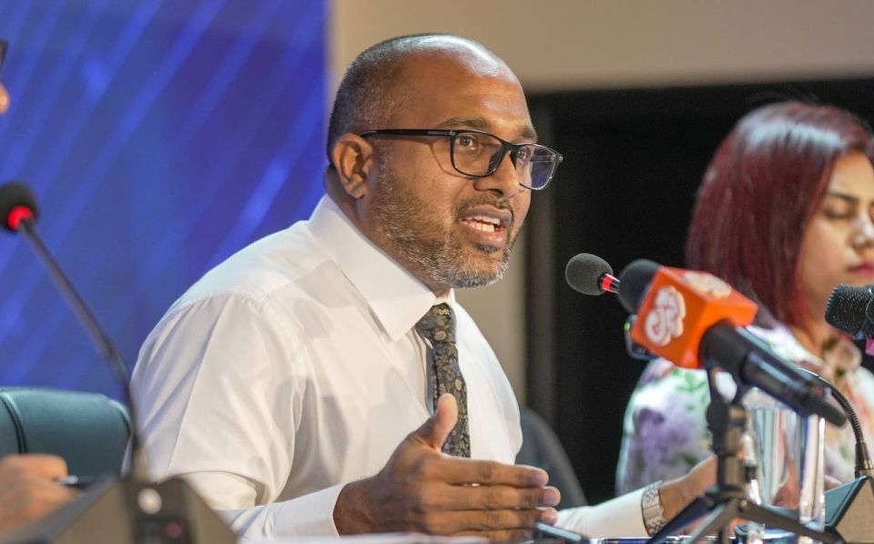 Raheenu kuri haadhisaagai fuluhun baaruge beynunkuri goi balaakah naangaa