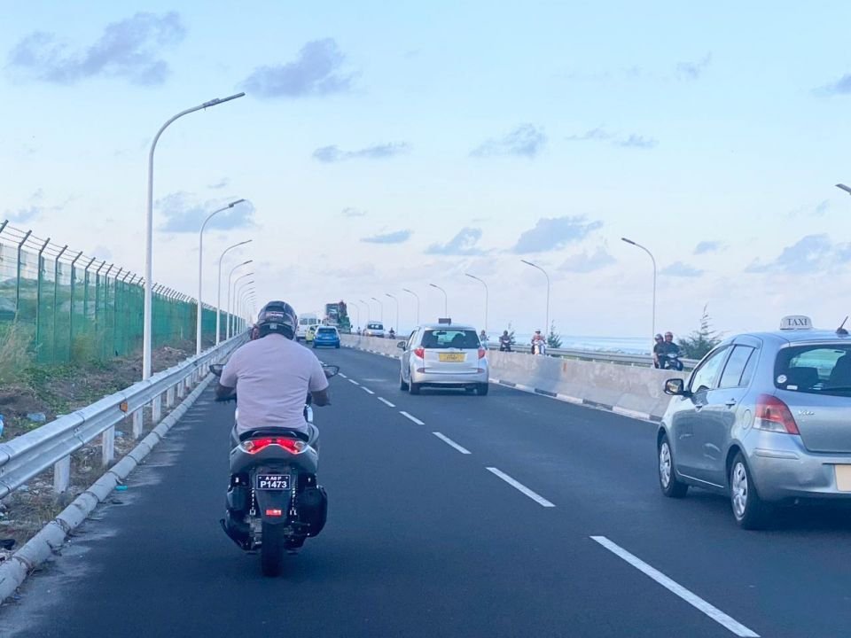 Two motorcycle collide near the airport traffic light on Sinamale' Bridge 