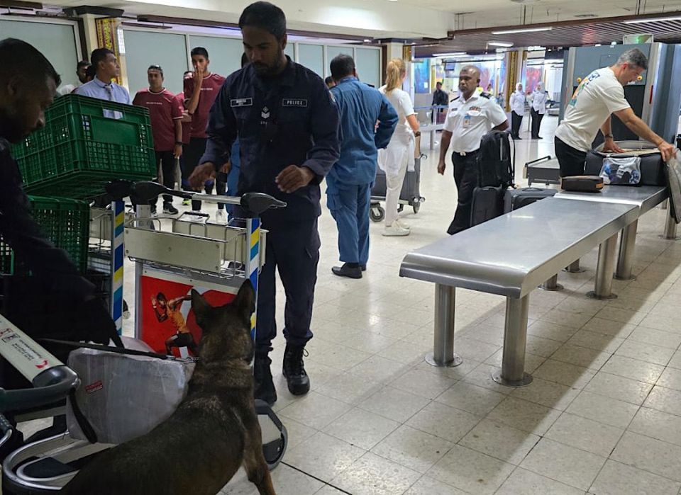 Raajje ah masthuvaathakehi ethere kurun huttuvumah fuluhunge dog scod airport gai harakaihtherivanee 