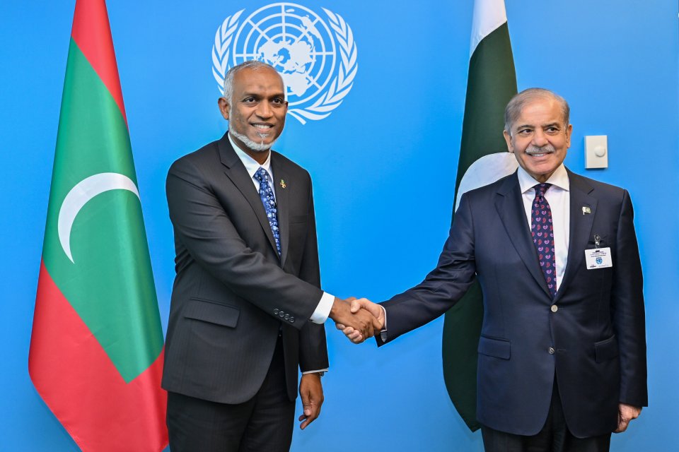 Leaders of Pakistan & the Maldives reaffirm dedication to strengthening ties