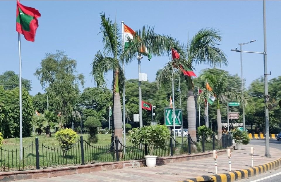 Indian capital Delhi adorned with Maldivian colours ahead of President Muizzu's state visit