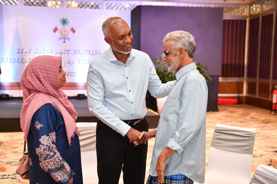 The First Couple meets the Maldivian community in Bangalore