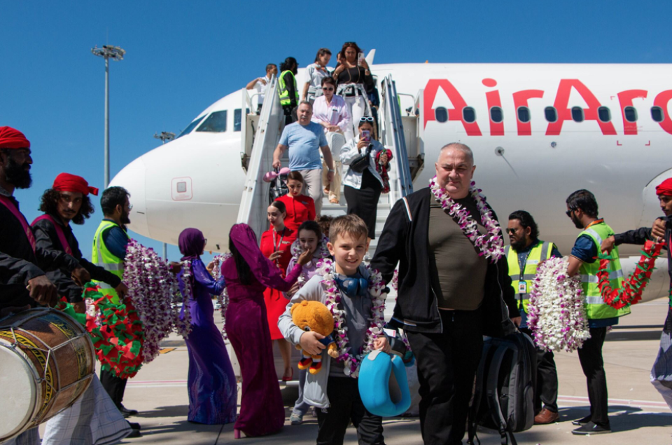 Air Arabia in VIA ah seedhaa dhathuruthah fashaifi