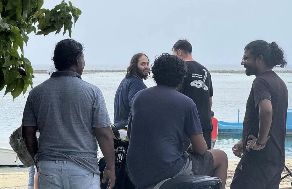 Jet ski ridding Anant Ambani drops by Maldivian island, buys a chicken and a rabbit