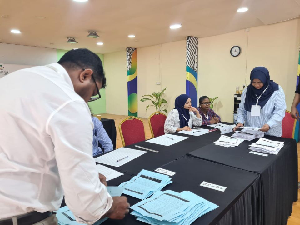 MMC ge aa dhaurah memberun inthihaabu koffi 