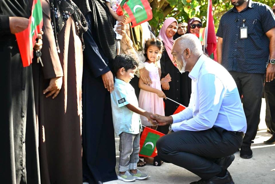 Adh. atolhaai Male' atholhuge baeh rah thakah kurahvaa dhathuru fulheh gai Raees furaa vadaigenfi