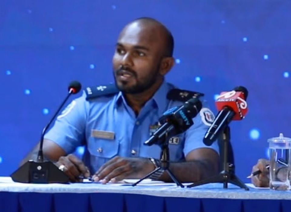 Usoolun beyrun Vinares flat hoadhi kamah thuhumathuvaa police officer Rajunee masaihkathun eka heri koffi 