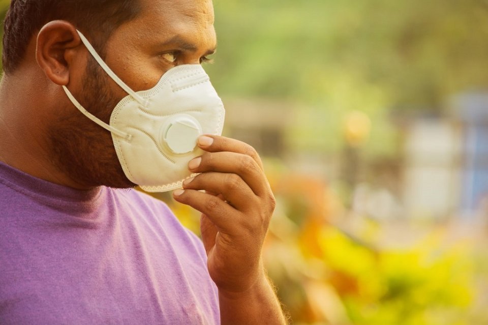 Air pollution in Male' area falls to dangerous levels, residents urged to use masks