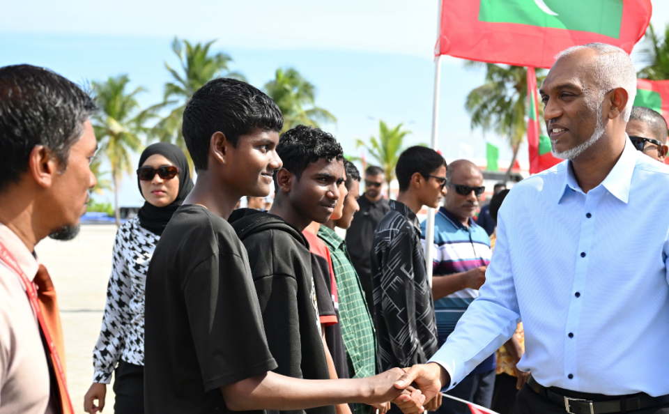 Raees Muizzu R atoll ah vadaigenfi