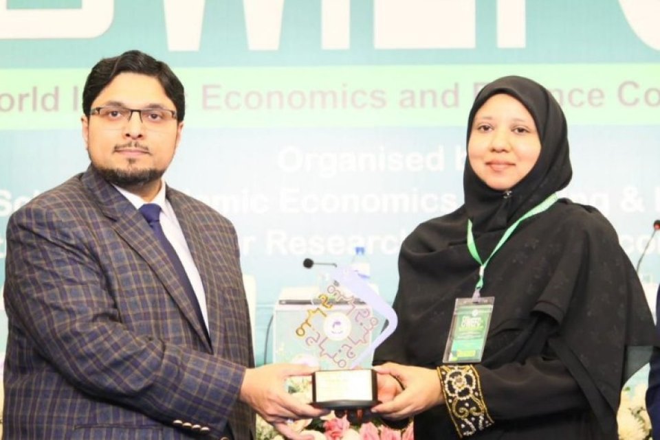 Prof. Dr. Aishath Muneeza honored with Lifetime Achievement Award at WIEFC 2025