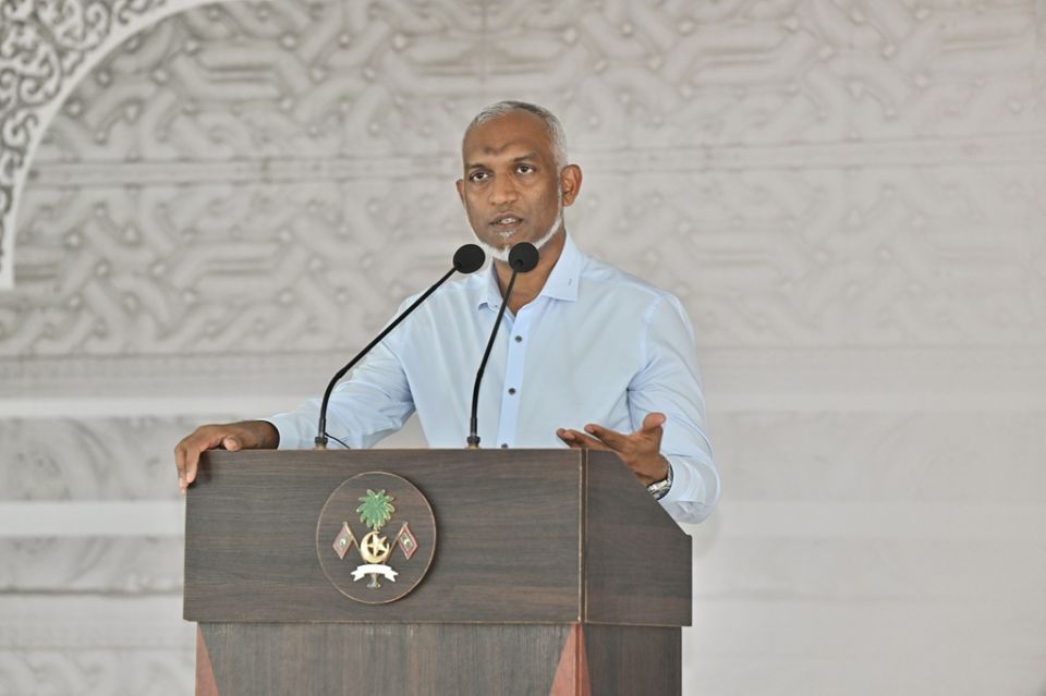 Male' gai nuthibe rahrashah dhanee avas natheeja neredhinumah: Raees