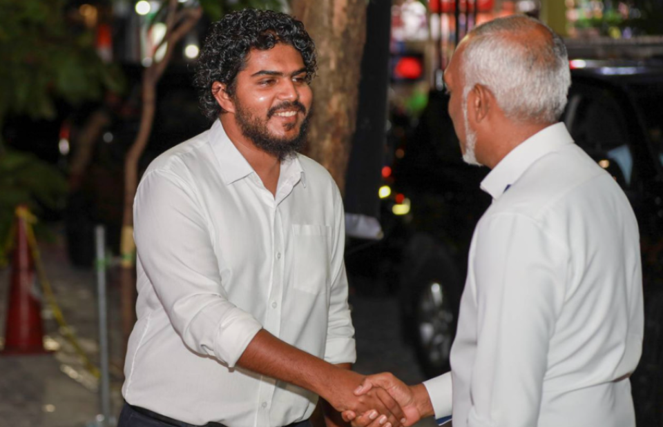 Fandiyaarunge bilah vote nudhehvvumun PNC WhatsApp group in Azaan beyrukohffi 