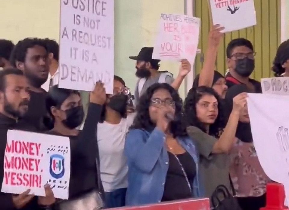 Huhdhanethi sulhaverikamaa eku ehve ulheveyne male' ge ithuru 3 sarahahdheh kanda'alhaifi