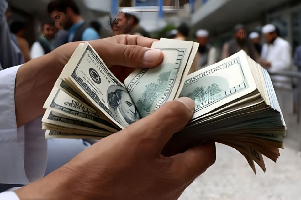 Resort thakun 214 million dollar maaru koffi