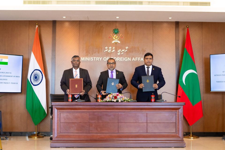 RTL ferry ge nizaamu ithurah fulhaakuran India in 100 million rufiyaage hiley ehee dhenee 