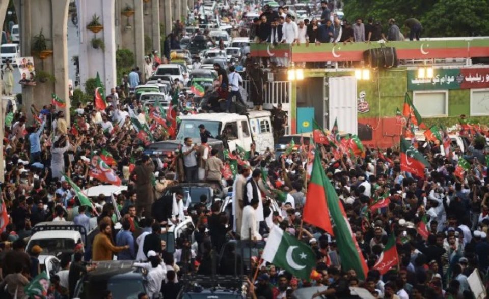 Pakistan’s Public Debt Soars to Record Rs 74 Trillion, Sparking Economic Alarm