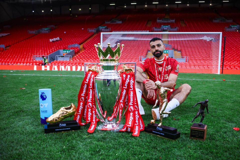 Salah ah aa record: Meege kurinn mi record hedhi hama ekani kulhunn theri akee Messi