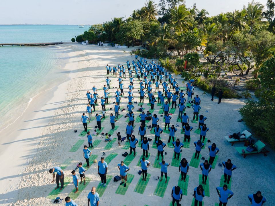 .Gina dhuvasthakakah fahu anehkaa ves Yoga day Rajjeygai kula gadhakoh faahaga kohffi
