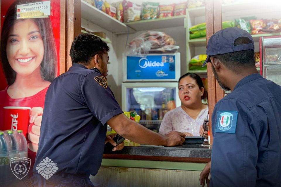 Hulhumale' ge 5 cafe eh balaa, gavaaidhaa hilaafah ulhemundhiya 4 bidheyseeaku athulaigenfi 