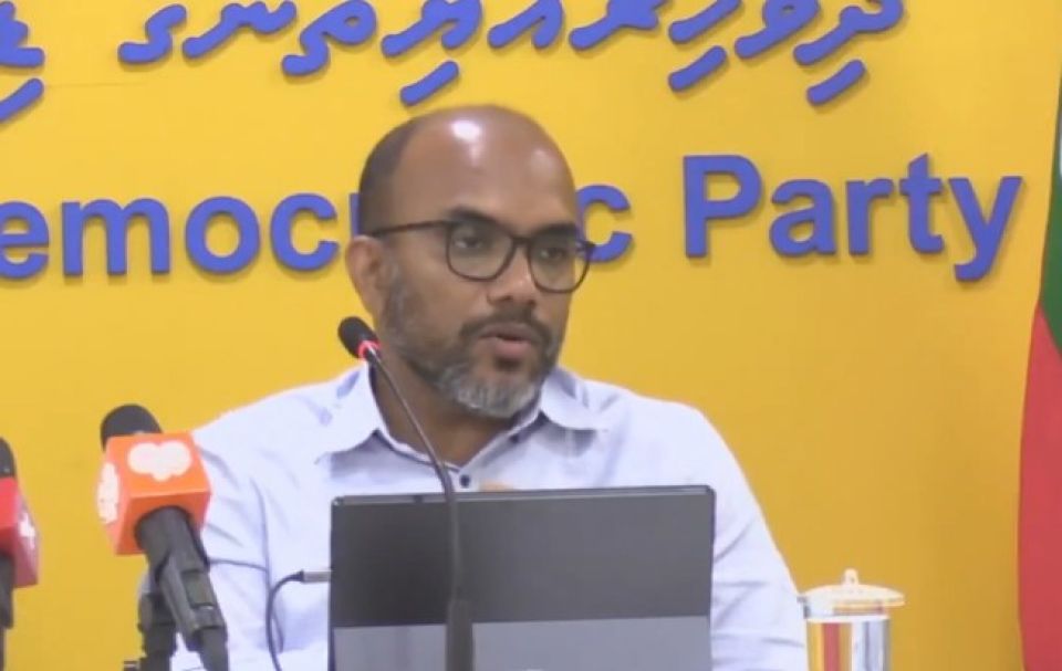 Dharanyah 12 billion ithuruve mi aharu tehrey 156 billion rufiyaa ah araane : Ameer
