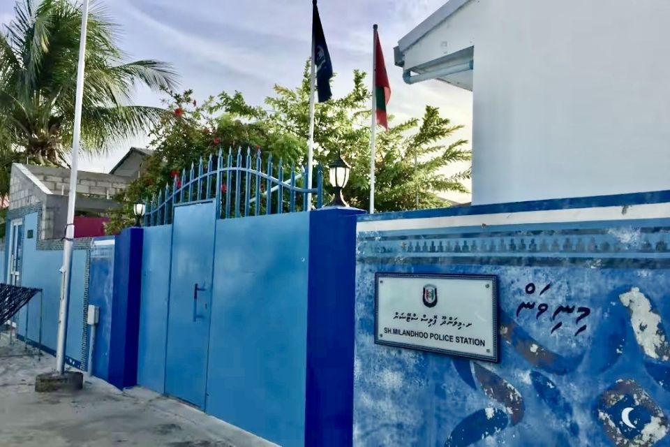 Sh. milandhoo fuluhun thakehge account ah gina adhahehge faisaa jamaakuri massalaeh fenmathuvejje 
