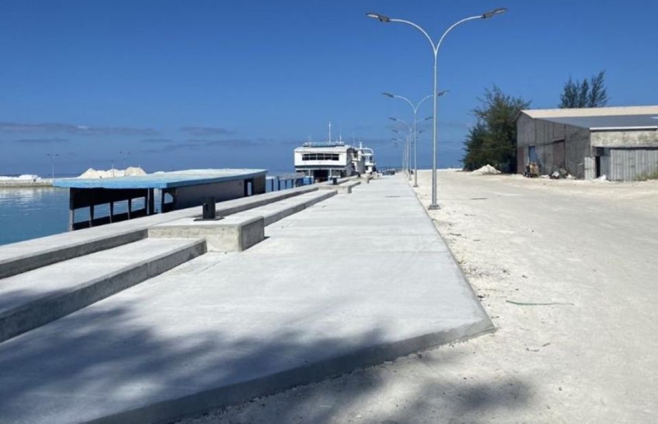 Addu city Meedhoo gai velinagaa donyeh adiah goss, kanduvi dhe meehun salaamah kohffi
