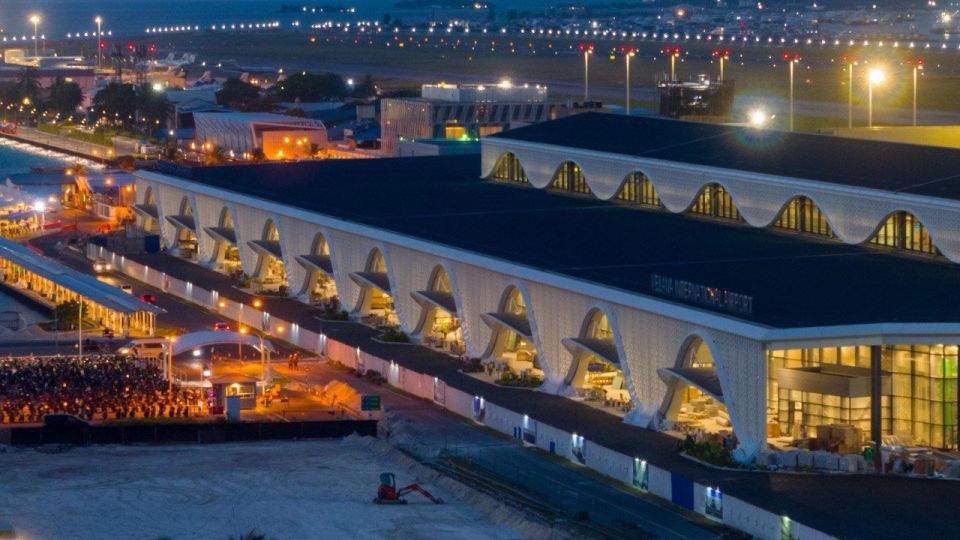 Terminal hulhuvumuge rasmihyyaathah Raajjeyge raeeskan kurevvi hurihaa beyfulhunnah dhauvathu dhenee 