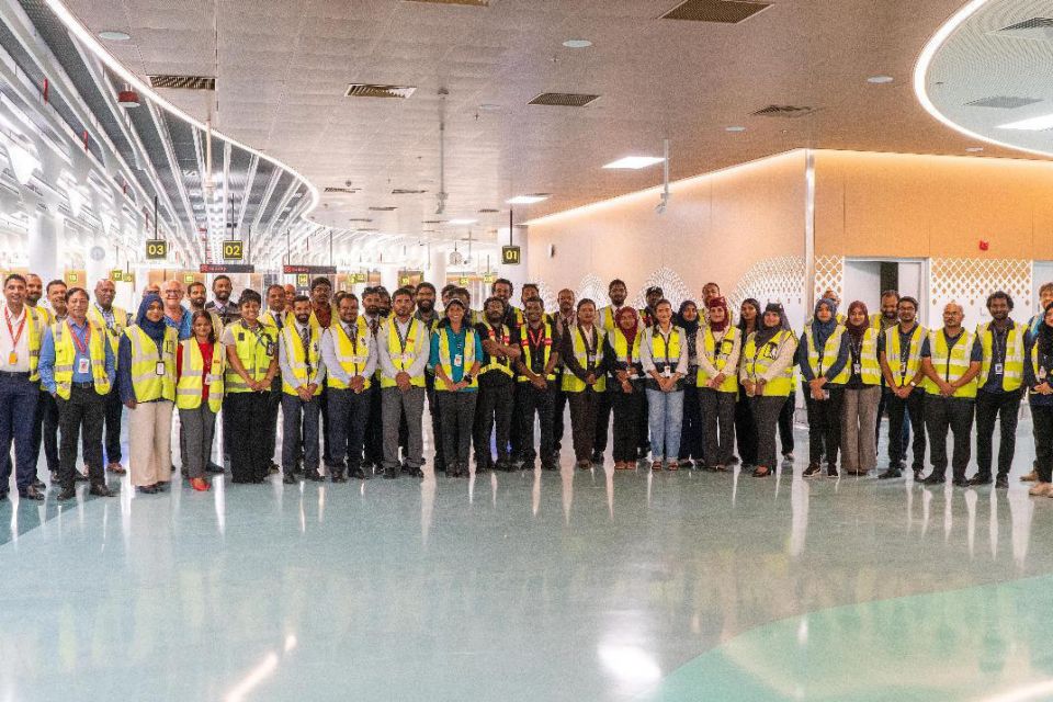 Aa terminal aaeku passengerunnah dhuniyeyge fenvaruge hidhumatheh raajjein libeyne: Airlines 