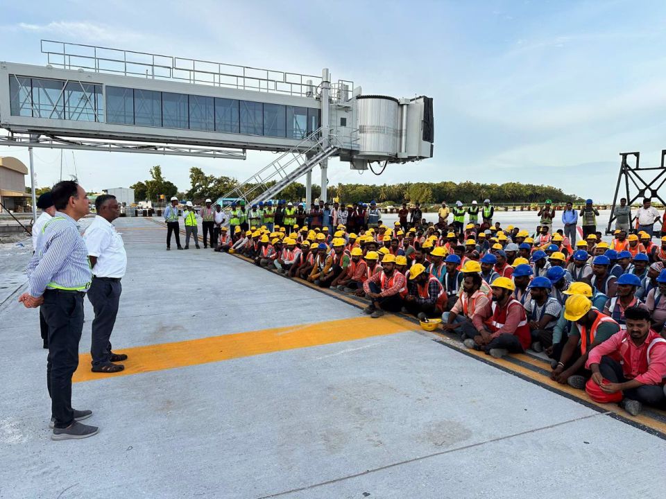 Hanimaadhoo airport mashroouge masakkaiy kuriah dhaa goiy India high commission ge faraathun balaifi 