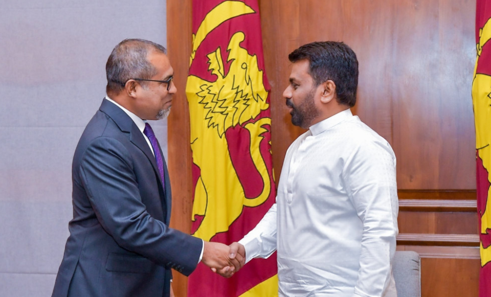 Raeesge dhauvathakah, Lanka ge raees hoama dhuvahu raajje vadaigannavanee 