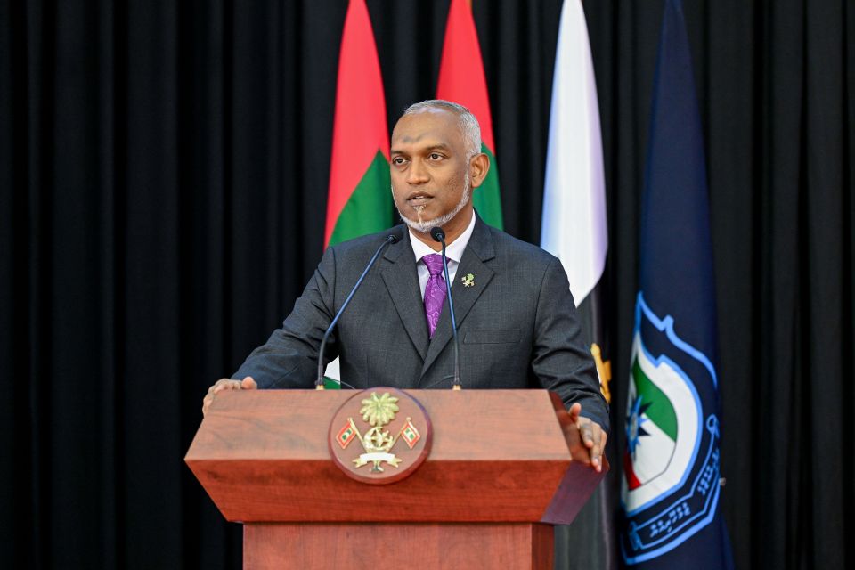 Gaumuge konme aka inchi eh balahahtaanee dhivehi sifain, haassa iskameh dhenee ehnwe: Raees