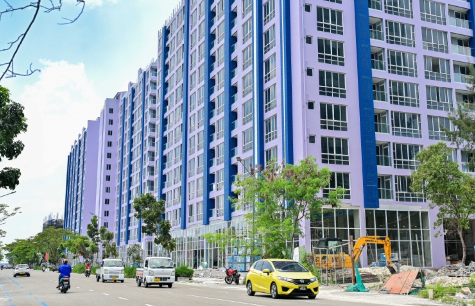 POLCO ah libunu gellumuge badhalugai, island expertge luxury flat imaaraaiy dhaulathah naganee 