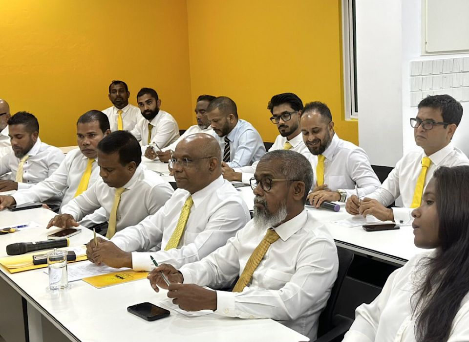 MDP ge aadhayaa hilaafu congress council inthihaabuge fahah laskohffi