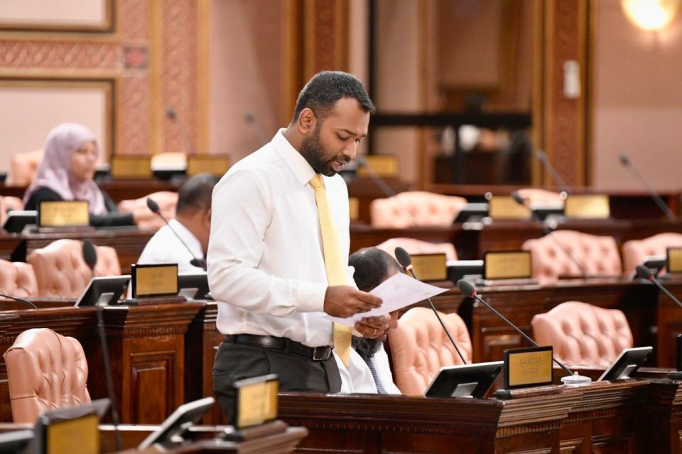 Meekaailge suvaalah javaabu nulibey kamah bune ihthijaajukurumun nan ivvai, thalhumun nerefi