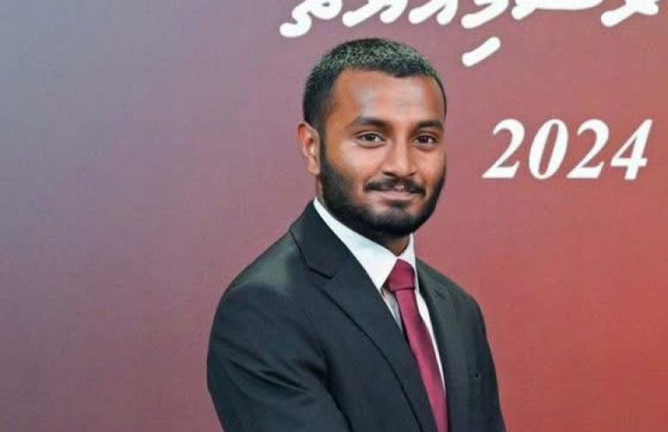 Vape ethere kuri massalaigai joorimana kuri zuvaanunge advisory boardge member, Maahil isthiufaa dheefi 