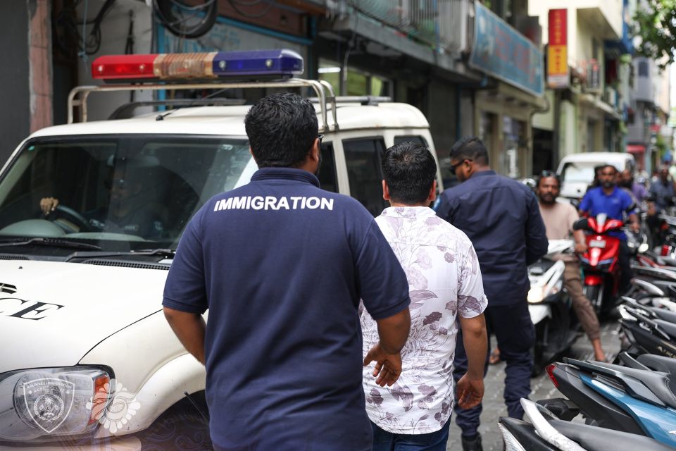 Gavaaidhaa hilaafah ulhey bidheyseen hoadhumuge masakkaiy kuriah, Iyye ves 11 meehaku athulaigaiy 