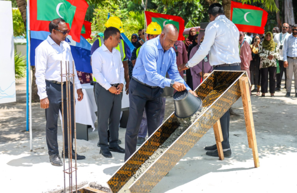 Hdh. Kumundhoo gai kuriya gendhiumah hama jehifaivaa dhe mashroou eh ge amalee massaikah fashaifi