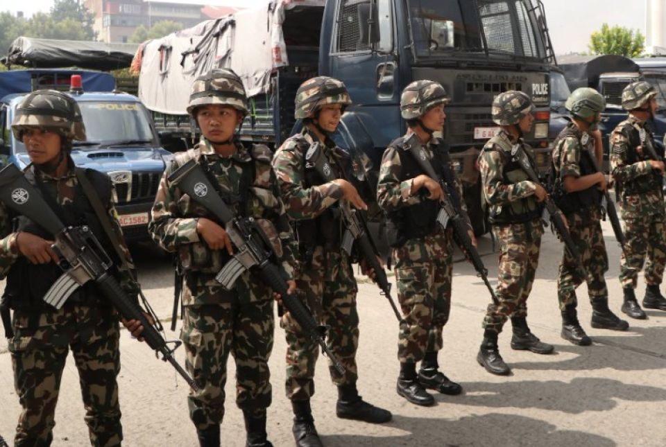 Nepal hamanujehun: Curfew iulaan koh army in maguthakah