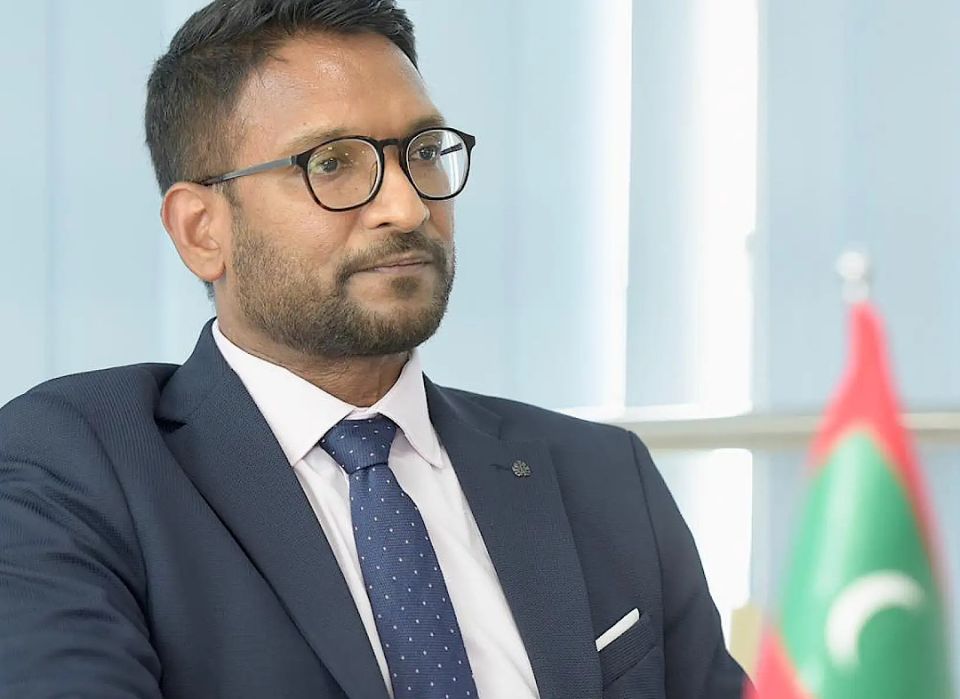 Sarukaarun ufehdhi beys kunfuneege MD akah Dr. Shah Mahir 