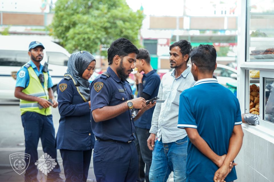 Hulhumale dhevana fiyavaheegai gavaaidhaa hilaafah viyafaari hingamundhiya 12 bidheyseeaku hayyarukoffi 