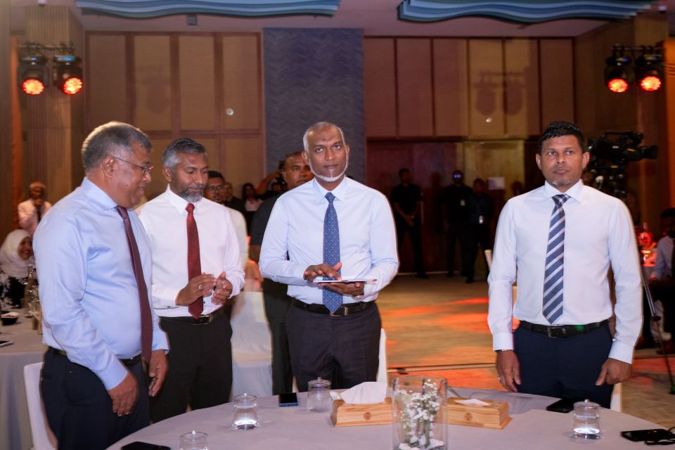 Harudhanaa Banking usoolu thakuge dhashun kanthah thah kurumakee bank siyaasee vumeh noon: Shareef
