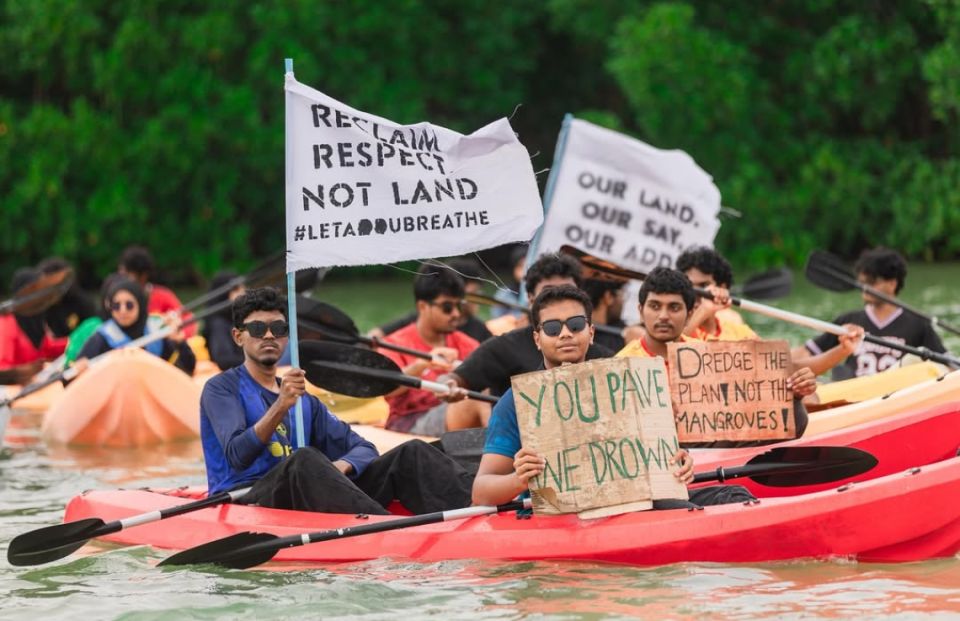 Moolekede sarahahdhu ge binn hikkun hutaalumah edhi, Raees ah sity!